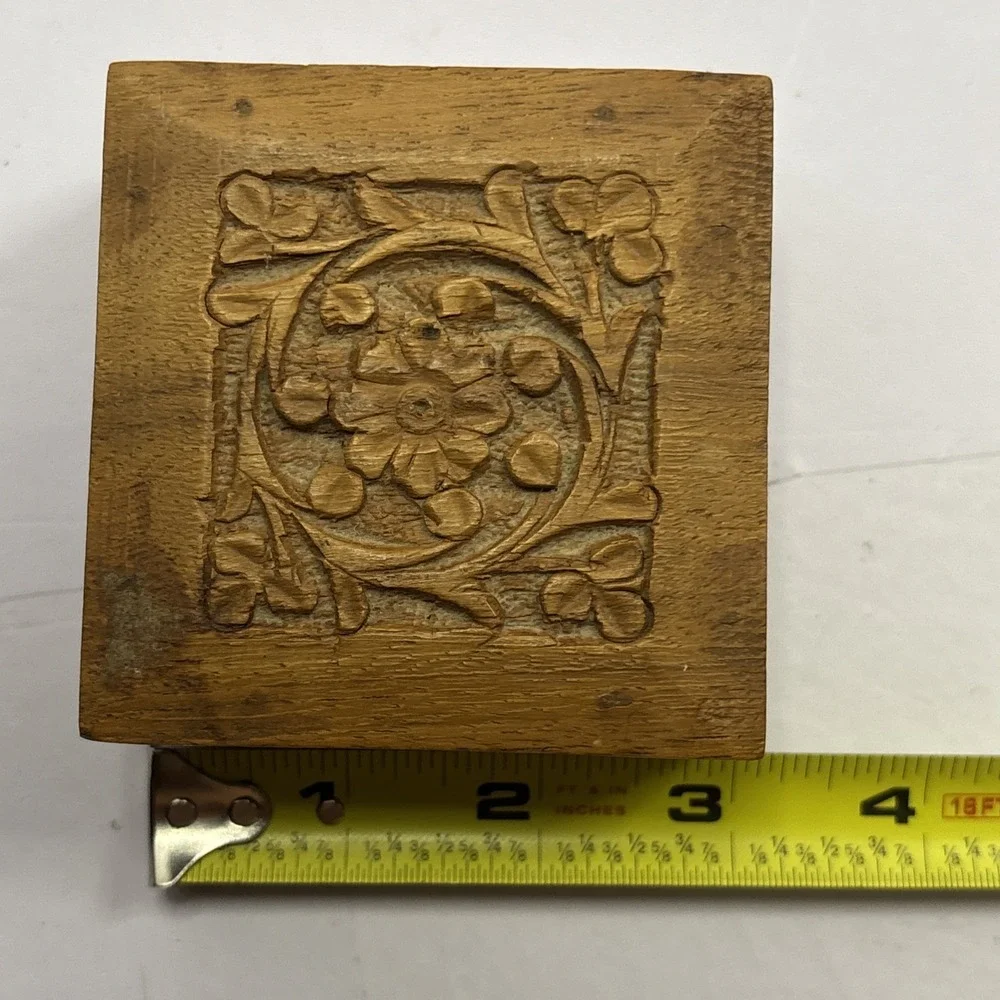 Vintage Hand Carved Wooden Trinket Jewelry Box Floral Made In India 3